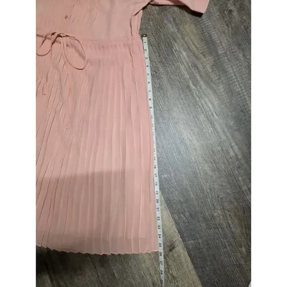 WLDRSD Pink Pleated Chiffon Midi Dress XS NWT Sheer Pastel Button Up - Picture 5 of 7